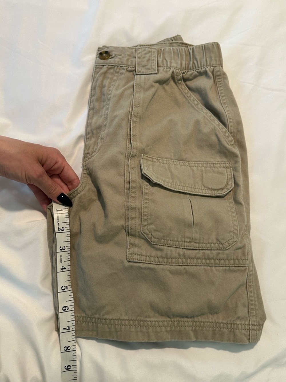 Women's Khaki Cargo Shorts - Picture 6 of 6